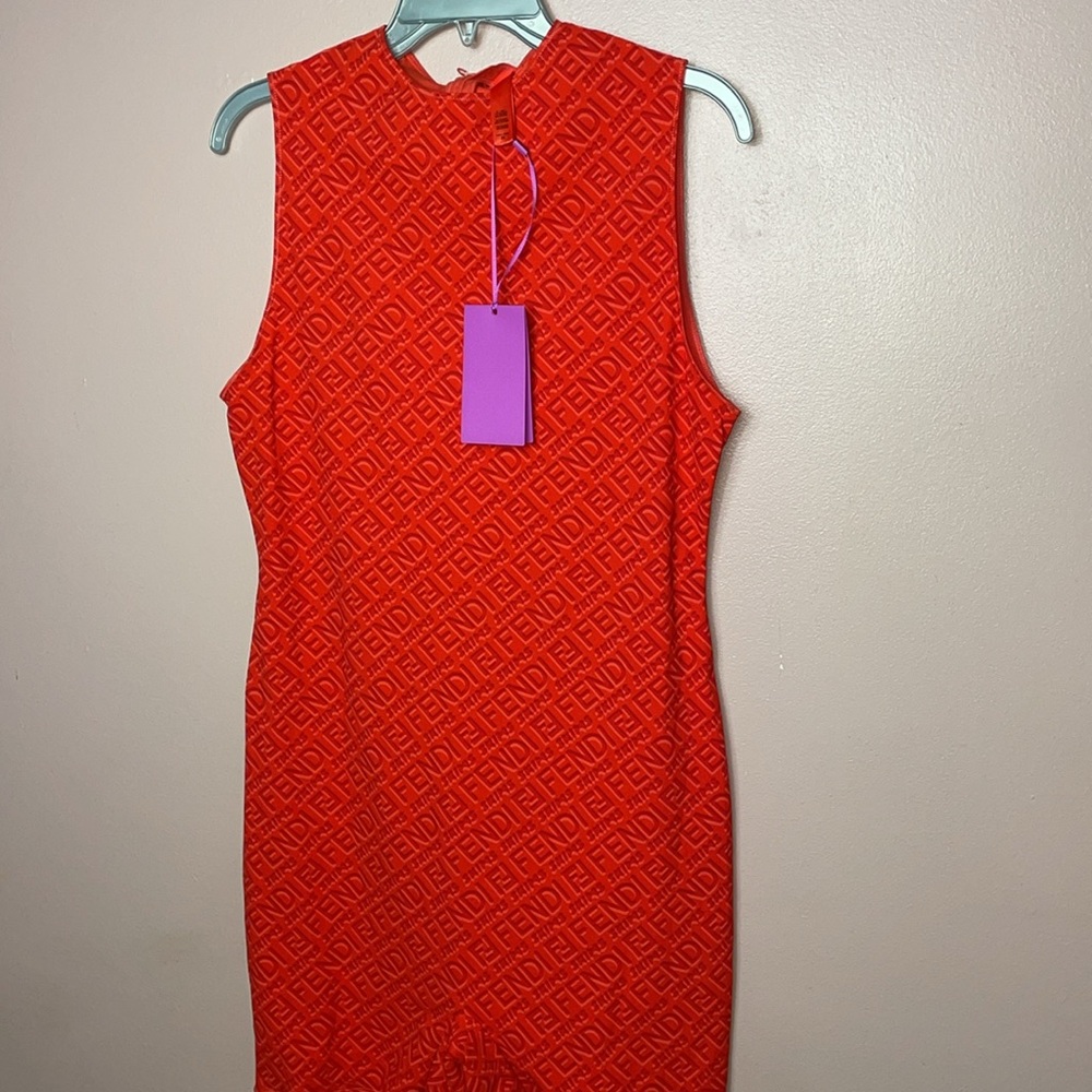 ❌SOLD ❌Fendi x SKIMS Sleeveless Mid Thigh
Bodysuit 2X - Picture 3 of 6